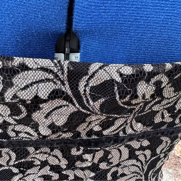 Y2K LOFT Square Neck Black Floral Mesh Velvet Camisole Top Women’s Size 12 - Picture 10 of 15